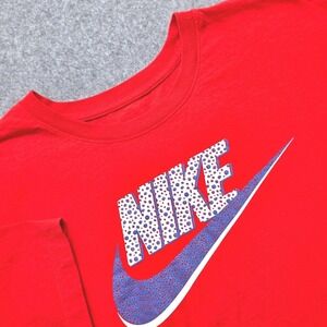 Nike Women's XXL Graphic T-Shirt Redish Orange Dotted Swoosh Logo Short Sleeve